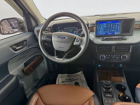 Used 2024 Ford Maverick Lariat FWD image 26