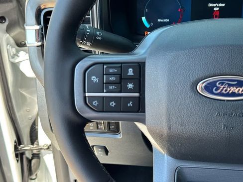 New 2025 Ford F250 Lariat w/ Lariat Ultimate Package image 24