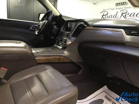 Used 2019 GMC Yukon Denali AWD/4WD image 43
