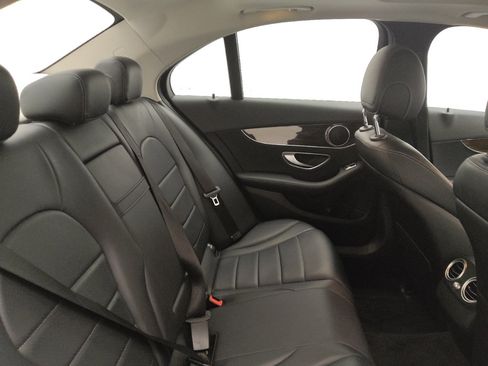 Used 2018 Mercedes-Benz C 300 4MATIC Sedan w/ Premium Package image 19