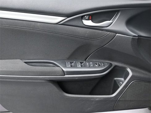 Used 2020 Honda Civic EX image 13