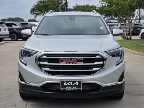 Used 2020 GMC Terrain SLT w/ Preferred Package image 11