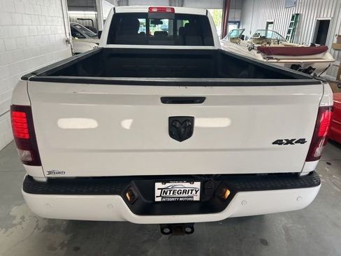 Used 2017 RAM 2500 Laramie w/ Sport Appearance Group AWD/4WD image 8