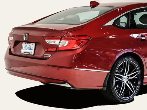 Used 2021 Honda Accord Touring image 7