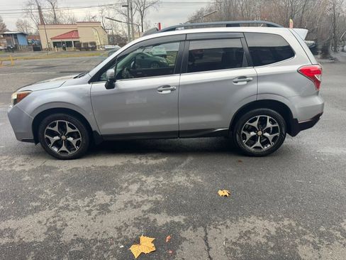 Used 2014 Subaru Forester 2.0XT Touring image 5