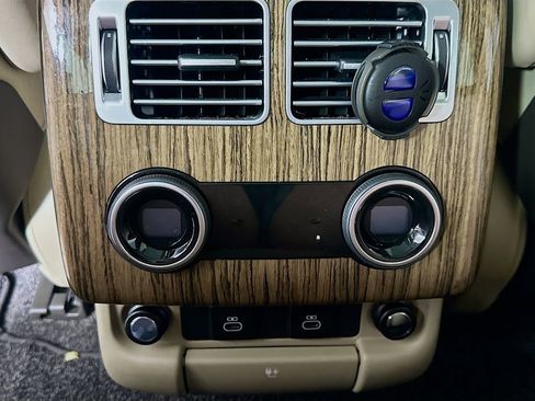 Used 2021 Land Rover Range Rover Westminster Edition image 33