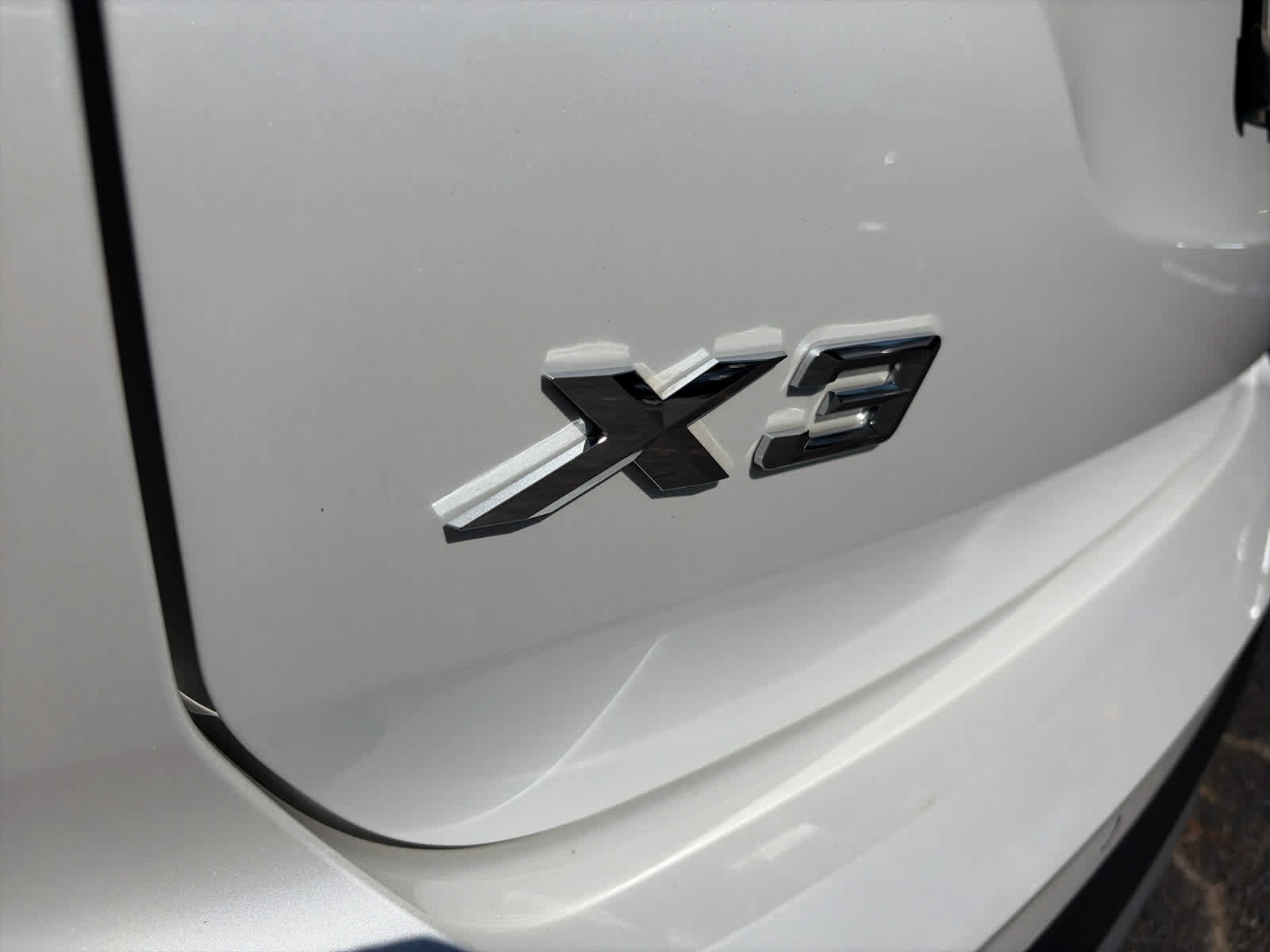 Used 2024 BMW X3 sDrive30i w/ Premium Package w/ZPA RWD image 4