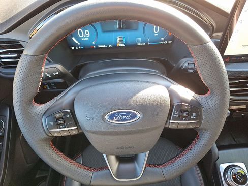 Certified 2023 Ford Escape ST-Line Select w/ Tech Pack #2 image 20