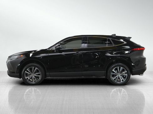 Used 2021 Toyota Venza LE w/ Carpet Mat Package (TMS) AWD/4WD image 2