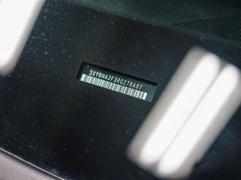 Used 2024 Kia Sorento EX w/ Panoramic Sunroof Package image 36