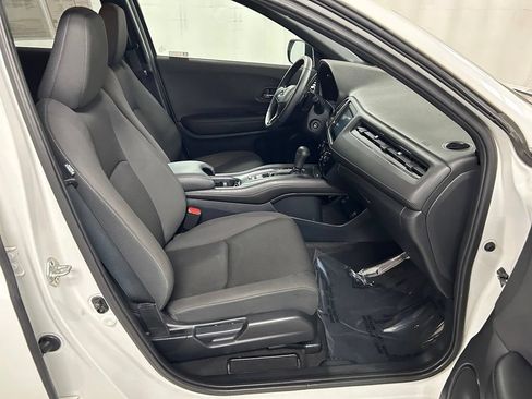 Used 2022 Honda HR-V Sport image 13