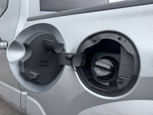 New 2025 Toyota Tacoma TRD Sport image 19