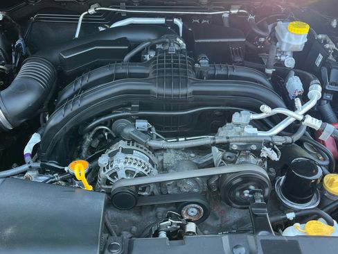Used 2018 Subaru Impreza 2.0i AWD/4WD image 19