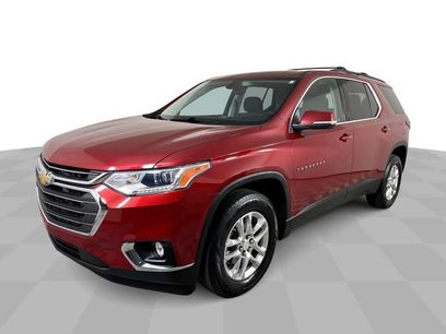Used 2021 Chevrolet Traverse LT