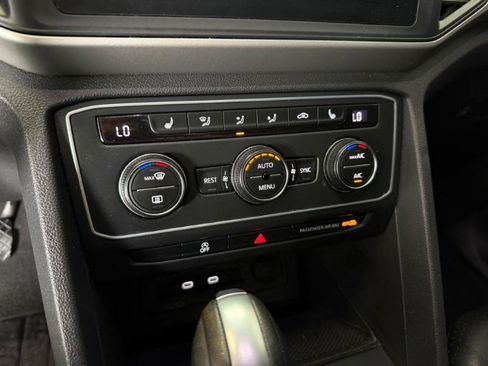 Used 2021 Volkswagen Atlas SE FWD image 20