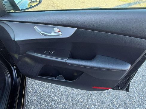 Used 2024 Kia Forte LX FWD image 18
