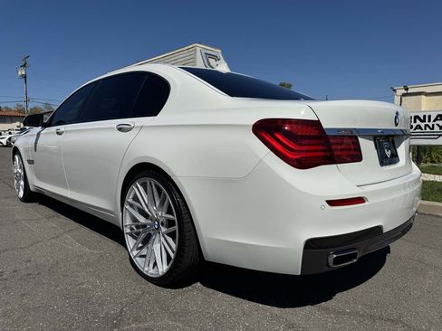 Used 2013 BMW 750Li 750Li image 4