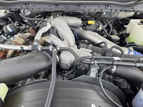 New 2024 Ford F450 XL w/ XL Chrome Package image 19