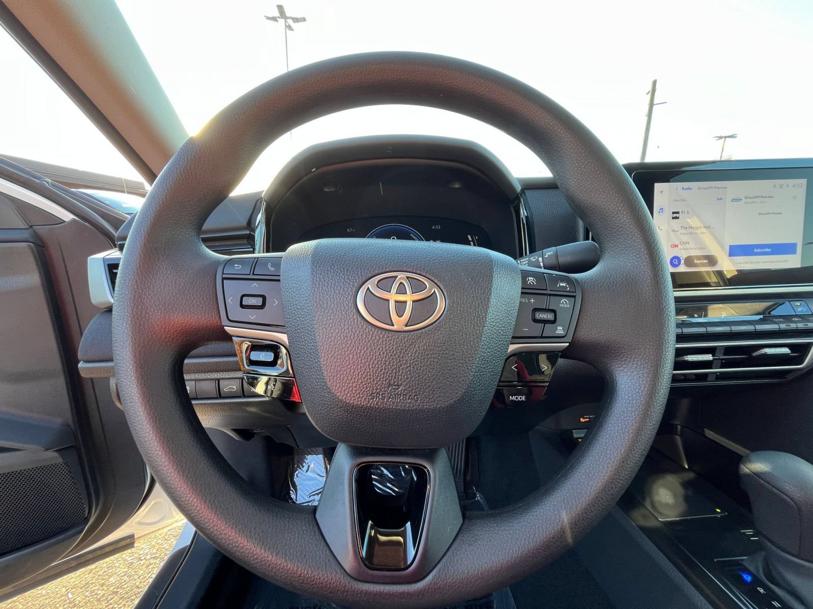 Used 2026 Toyota Camry LE FWD image 27