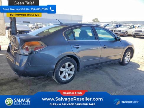 Used 2008 Nissan Altima Hybrid Sedan FWD image 4
