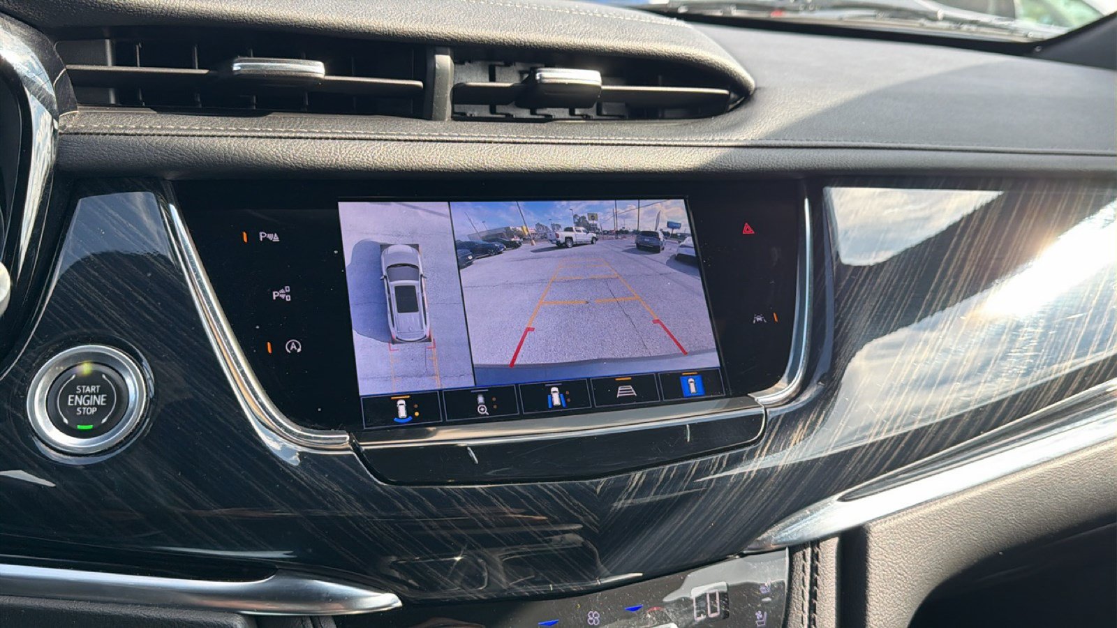 Certified 2023 Cadillac XT6 Premium Luxury w/ Technology Package AWD/4WD image 19