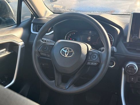 Used 2024 Toyota RAV4 XLE image 19