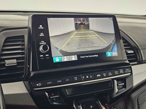 Used 2025 Honda Odyssey Sport-L image 26