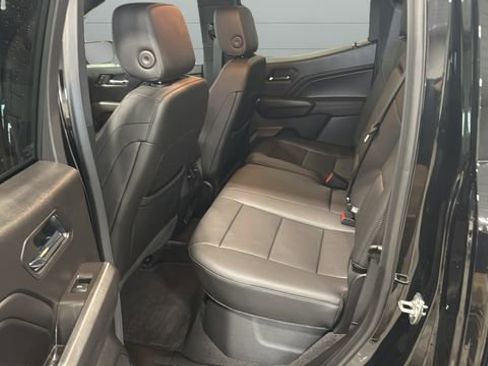 Used 2026 Chevrolet Colorado LT w/ LT Convenience Package image 38