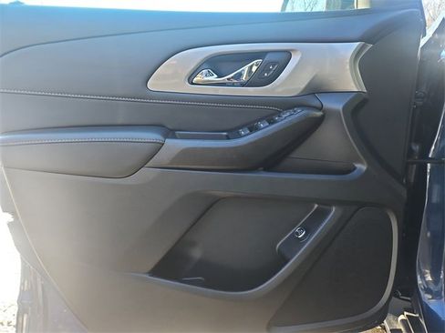 Used 2022 Chevrolet Traverse LT w/ LPO, Floor Liner Package image 22
