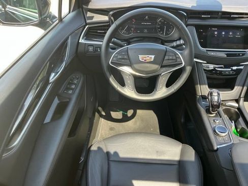Used 2025 Cadillac XT5 Premium Luxury FWD image 31