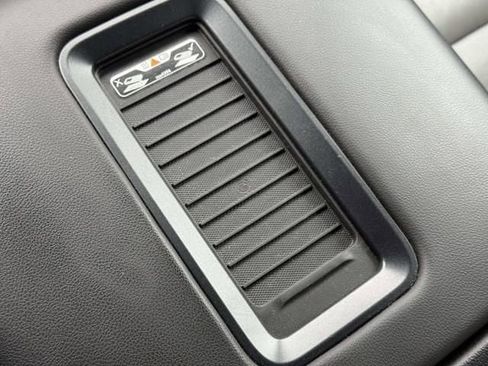 Used 2017 GMC Sierra 1500 SLT w/ SLT Preferred Package image 31