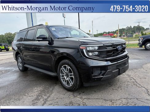 Used 2025 Ford Expedition Max Active AWD/4WD image 4