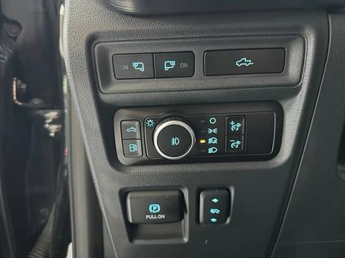 Used 2023 Ford F150 Lariat w/ Equipment Group 502A High AWD/4WD image 29