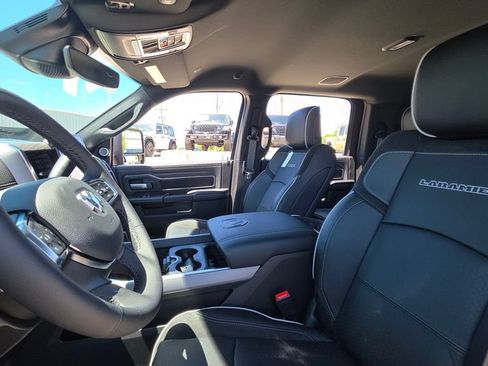 New 2026 RAM 2500 Laramie AWD/4WD image 20