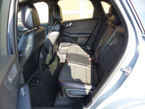 Used 2024 Ford Escape ST-Line Select w/ Tech Pack #1 AWD/4WD image 38