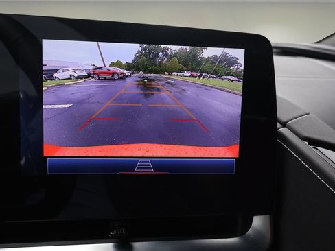 Used 2025 Chevrolet Corvette E-Ray AWD/4WD image 15