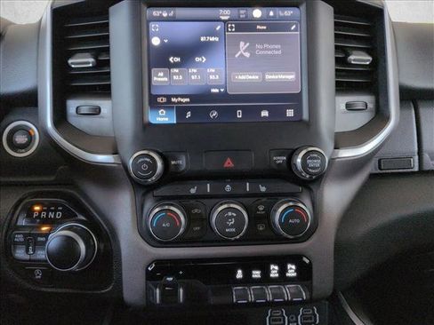Used 2022 RAM 1500 Big Horn AWD/4WD image 13