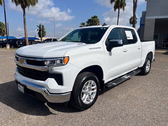 Used 2025 Chevrolet Silverado 1500 LT RWD image 3