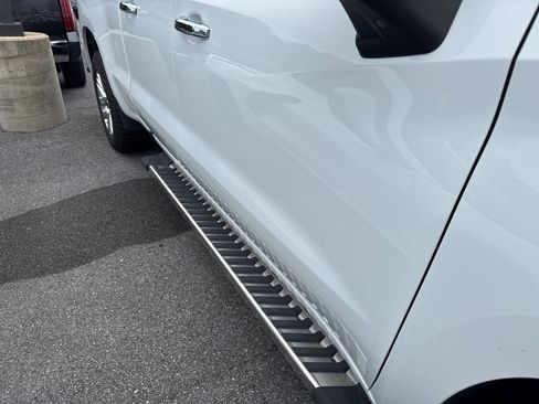 Used 2019 Chevrolet Silverado 1500 LTZ image 6