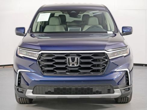 Used 2025 Honda Pilot EX-L image 45