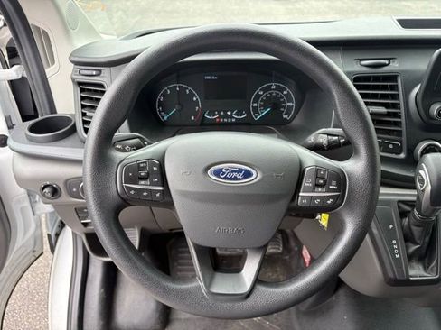 Used 2024 Ford Transit 250 Low Roof w/ Exterior Upgrade Package RWD image 35