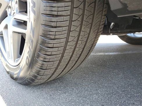 Used 2025 Ford Explorer ST w/ Sun And Sound Package image 24