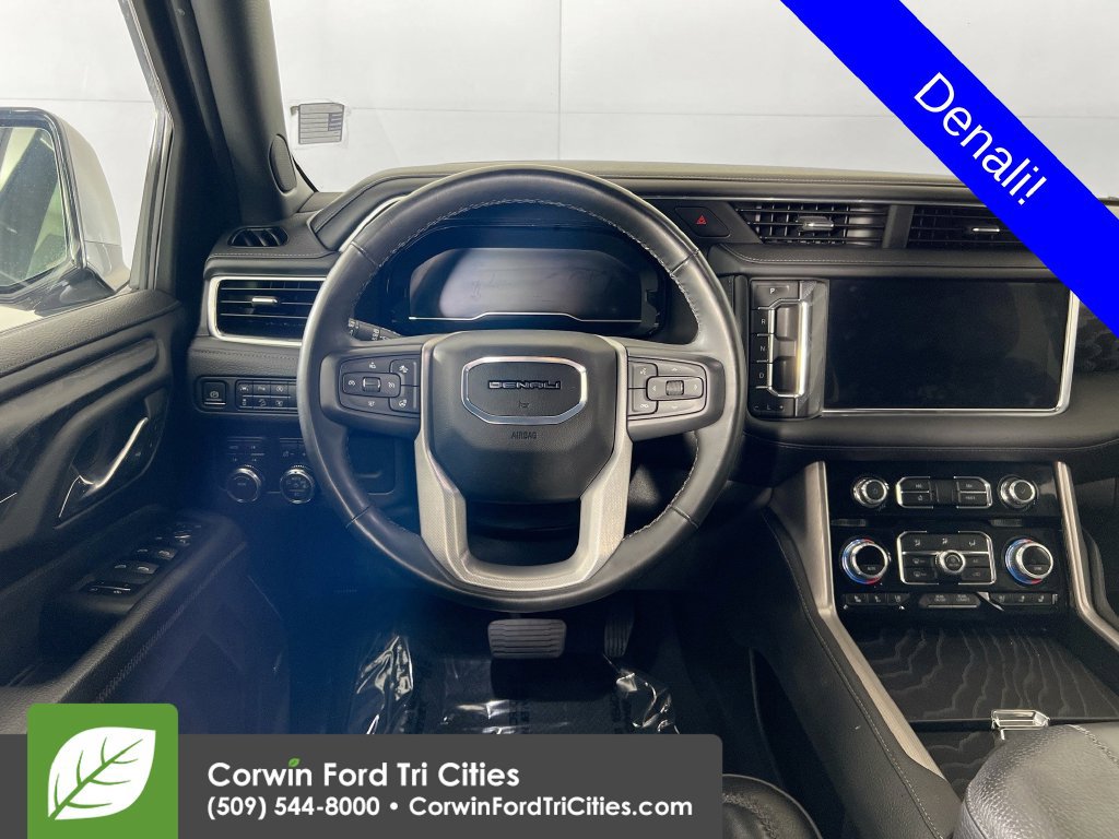 Used 2024 GMC Yukon XL Denali AWD/4WD image 27