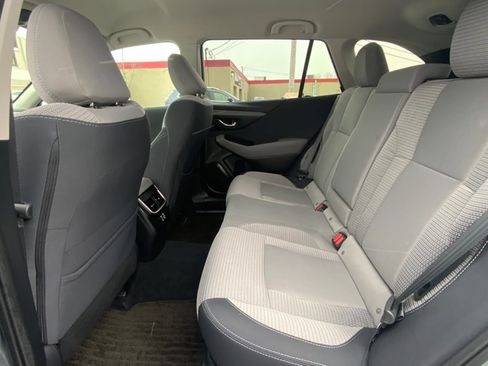 Used 2023 Subaru Outback Premium image 11