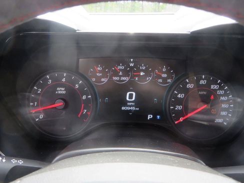 Used 2018 Chevrolet Camaro ZL1 RWD image 18