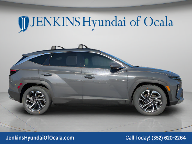 New 2026 Hyundai Tucson Limited FWD image 2