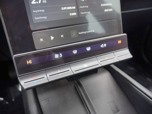 Used 2023 Fisker Ocean Extreme image 29