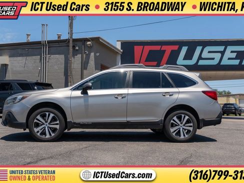 Used 2018 Subaru Outback 2.5i Limited AWD/4WD image 2