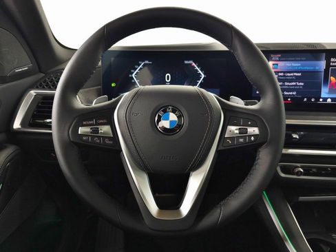 Used 2026 BMW X5 xDrive40i w/ Premium Package image 16
