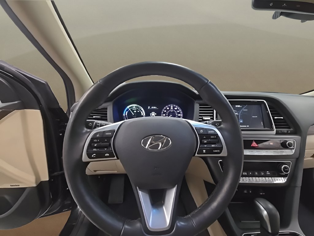 Used 2019 Hyundai Sonata Limited w/ Ultimate Package 02 FWD image 31